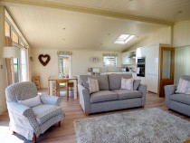 Barley Lodge living area