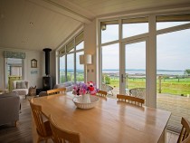 Granary Lodge dining area