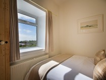 Meadow Cottage king size master bedroom